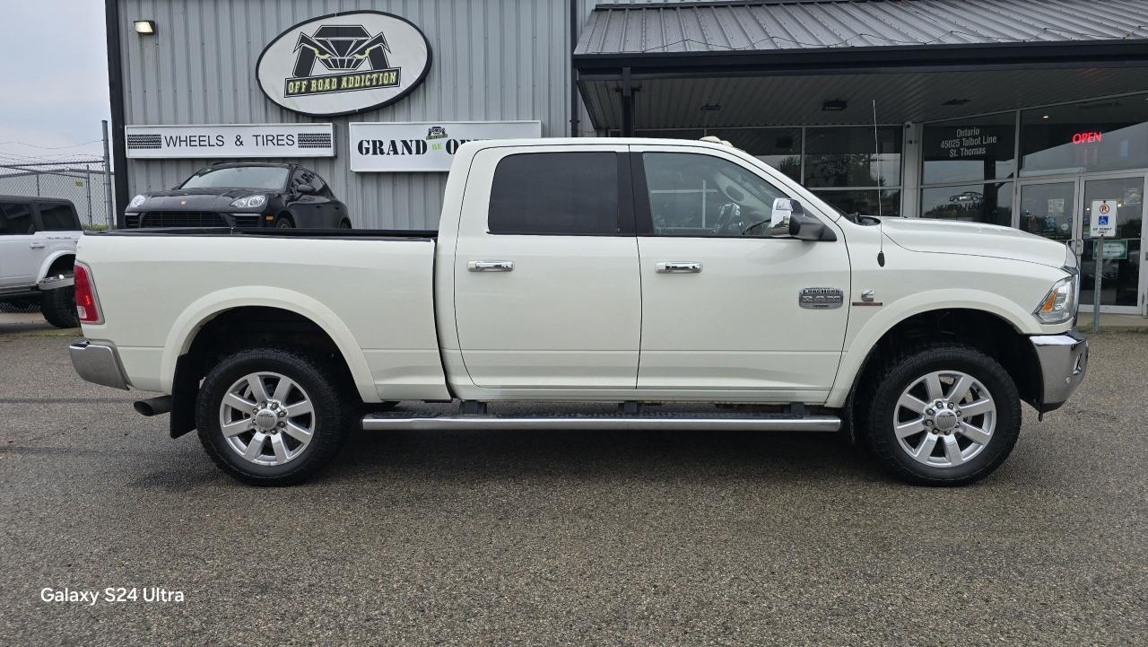 2016 RAM 3500 4WD Crew Cab 149" Longhorn - Photo #6