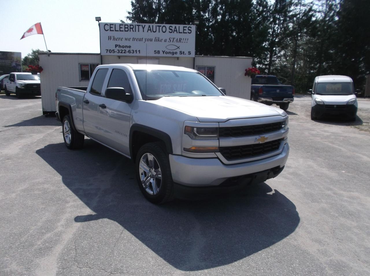 Used 2017 Chevrolet Silverado 1500 K1500 CUSTOM 4X4 for sale in Elmvale, ON