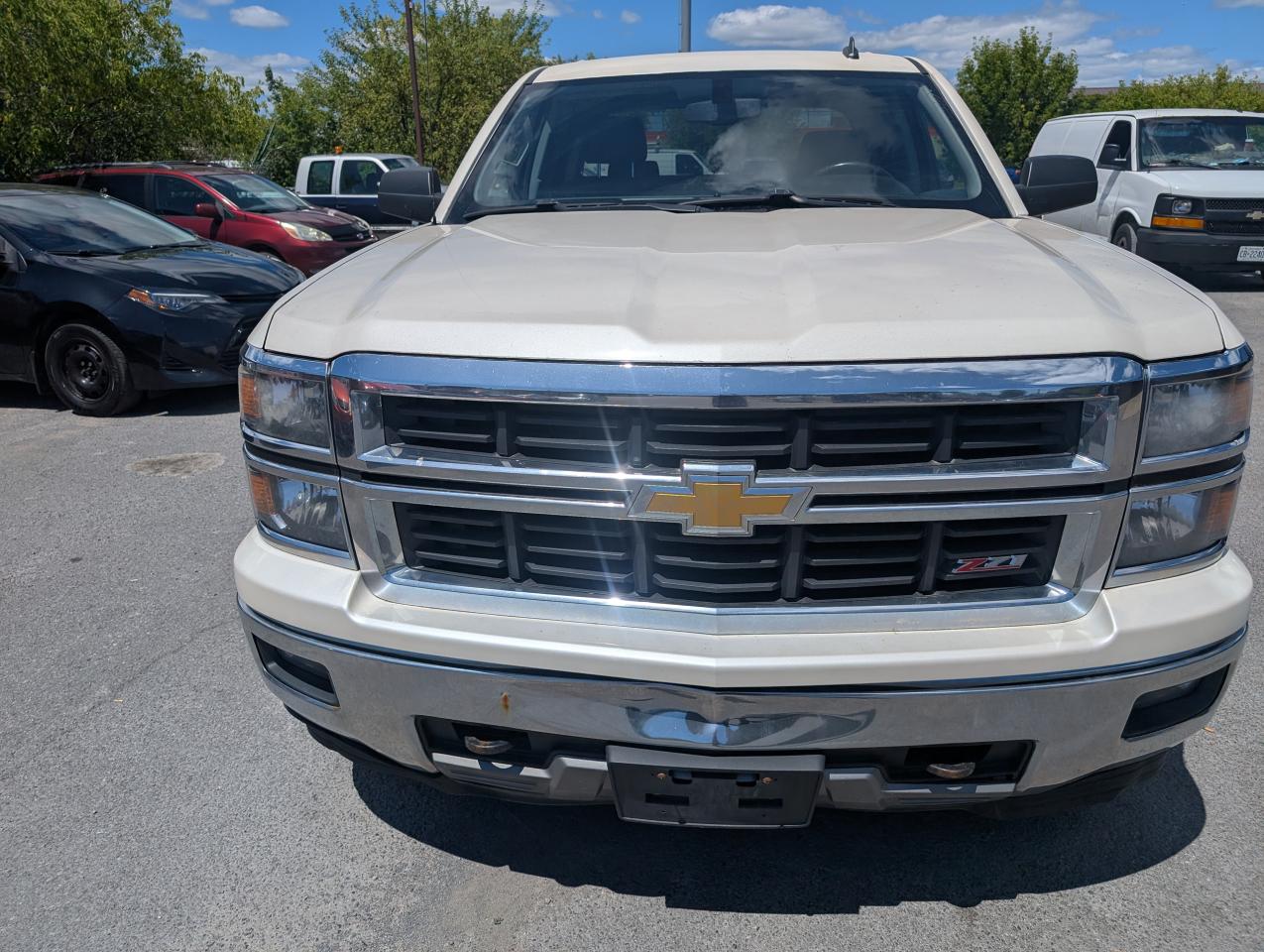 Used 2014 Chevrolet Silverado 1500 LT w/2LT for sale in Kingston, ON