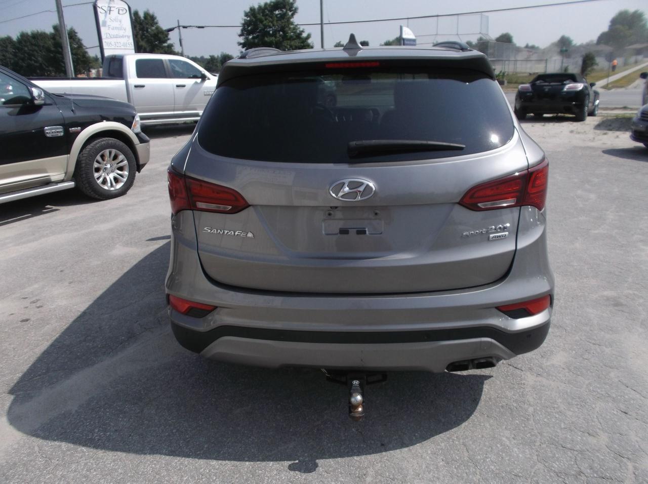 2017 Hyundai Santa Fe Sport AWD SPORT - Photo #4