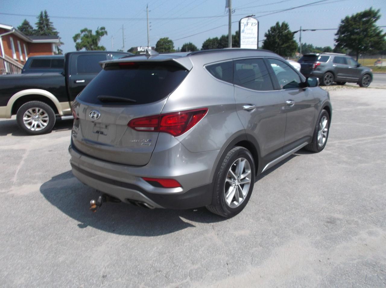 2017 Hyundai Santa Fe Sport AWD SPORT - Photo #5