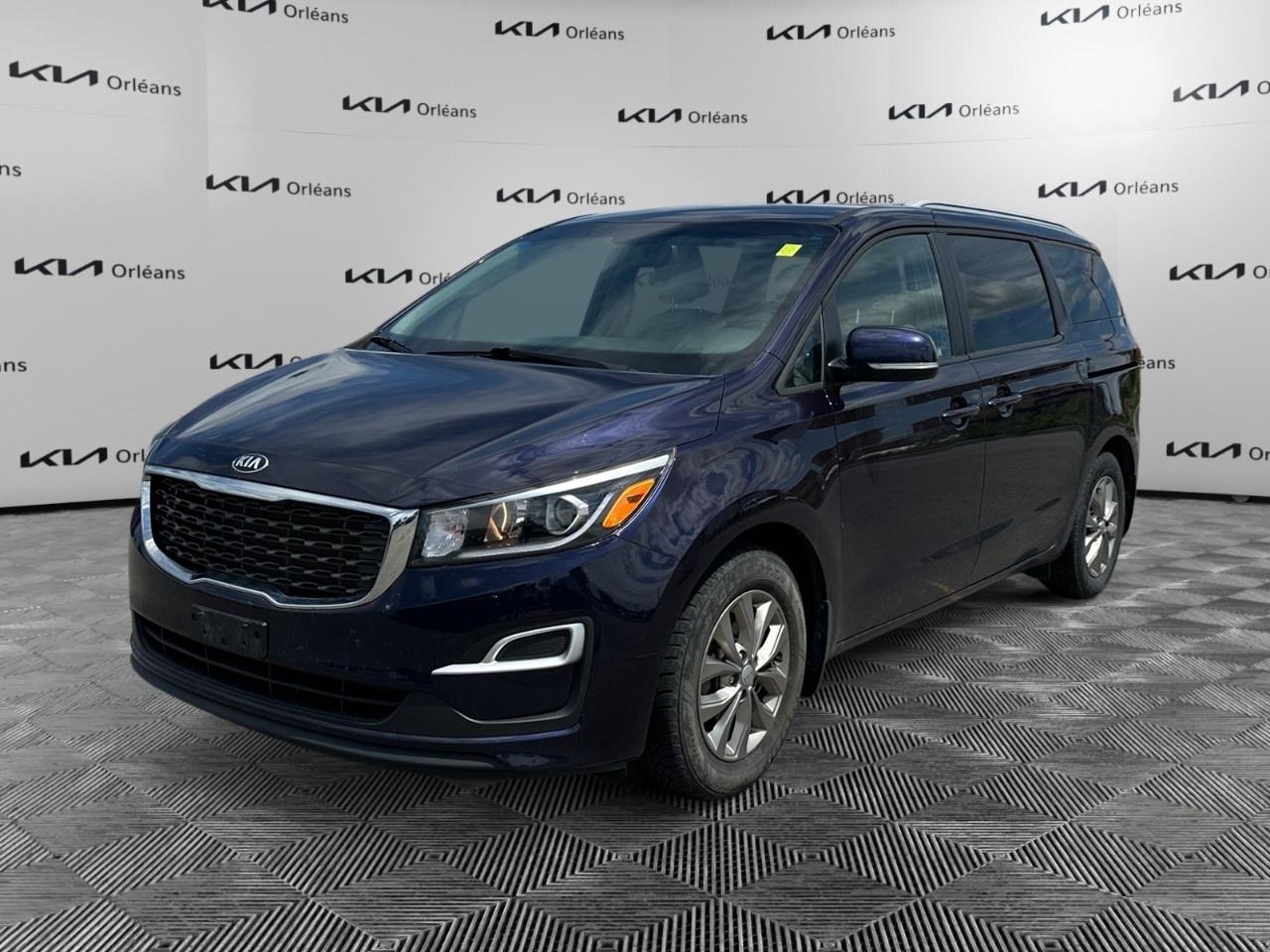 Used 2020 Kia Sedona LX FWD for sale in Orleans, ON