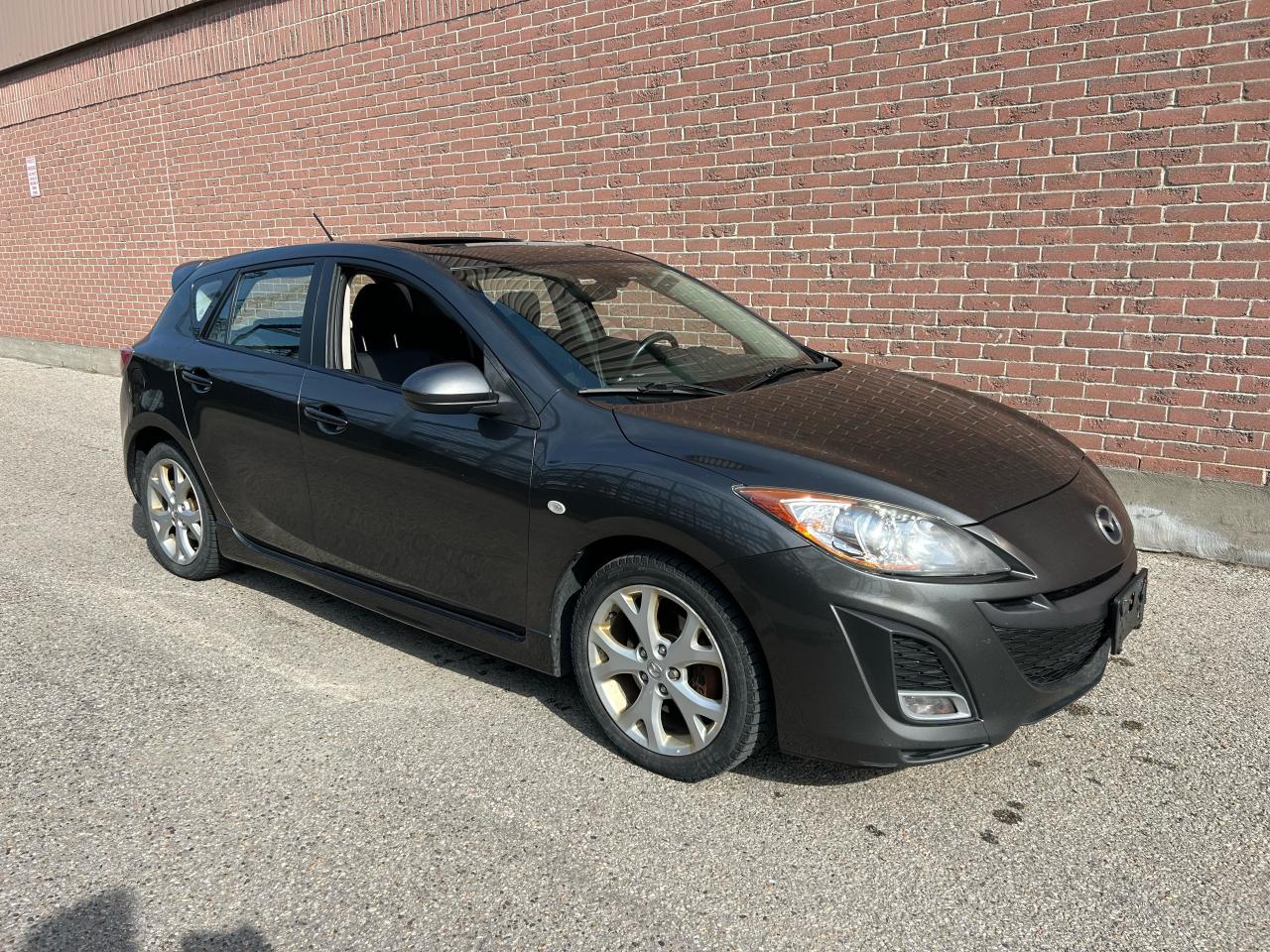 2010 Mazda MAZDA3 GS - Photo #4
