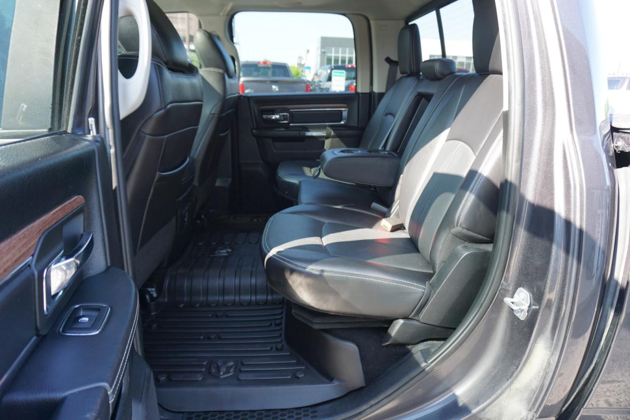 2018 RAM 1500 LARAMIE CREW 4WD *DIESEL*DODGE MAINTAIN* CAMERA NAV BLUETOOTH LEATHER HEATED SEATS SUNROOF CRUISE ALLOYS - Photo #16