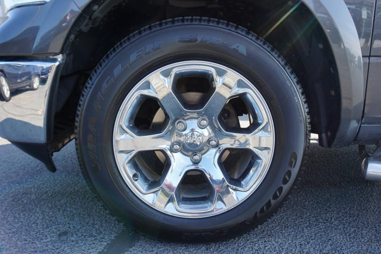 2018 RAM 1500 LARAMIE CREW 4WD *DIESEL*DODGE MAINTAIN* CAMERA NAV BLUETOOTH LEATHER HEATED SEATS SUNROOF CRUISE ALLOYS - Photo #38