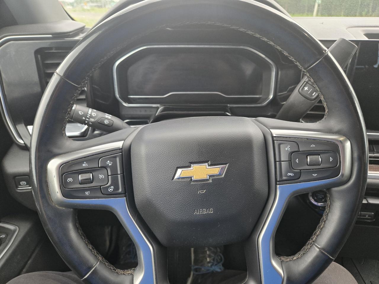 2024 Chevrolet Silverado 2500 LT - Photo #14