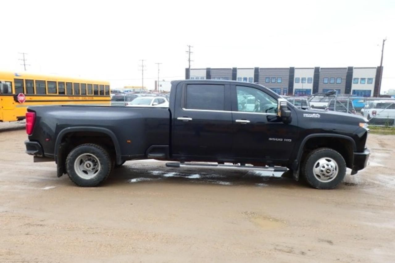 2021 Chevrolet Silverado 3500 High Country DRW DURA DSL w/H&C L, S/R,NAV.BUC,HUD - Photo #5