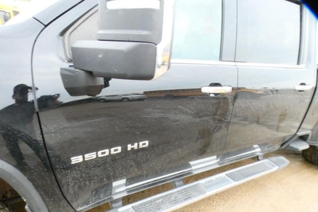 2021 Chevrolet Silverado 3500 High Country DRW DURA DSL w/H&C L, S/R,NAV.BUC,HUD - Photo #39