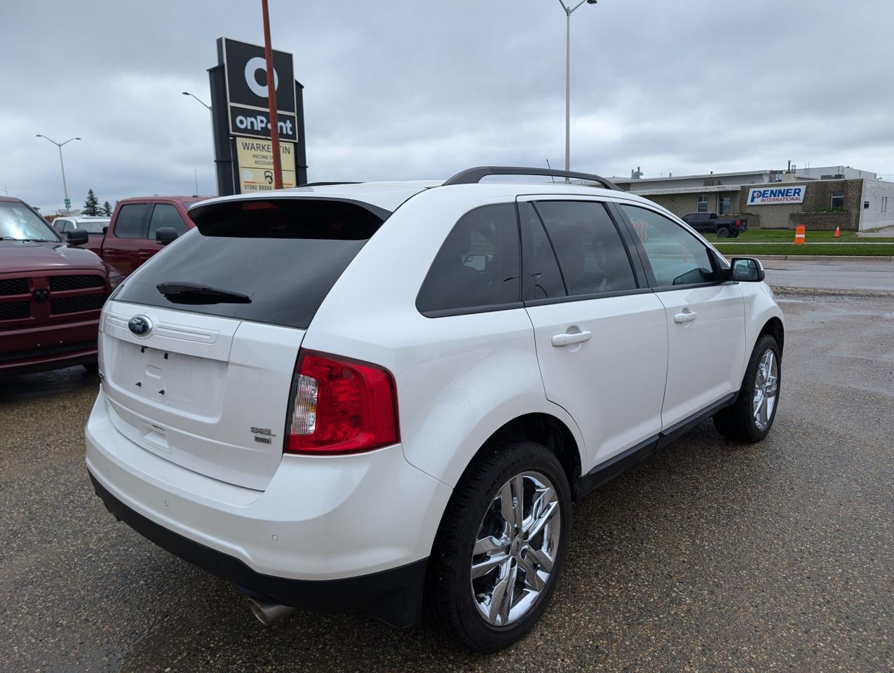 2014 Ford Edge SEL | Leather Interior | Command Start - Photo #4