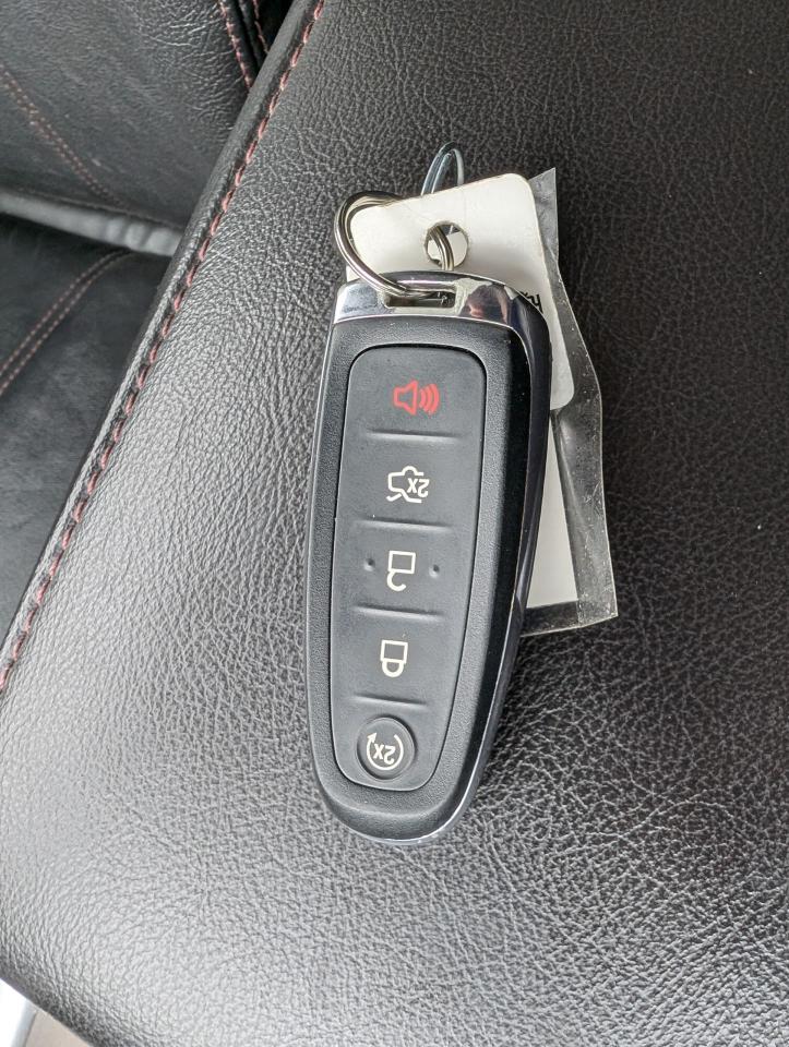 2014 Ford Edge SEL | Leather Interior | Command Start - Photo #13