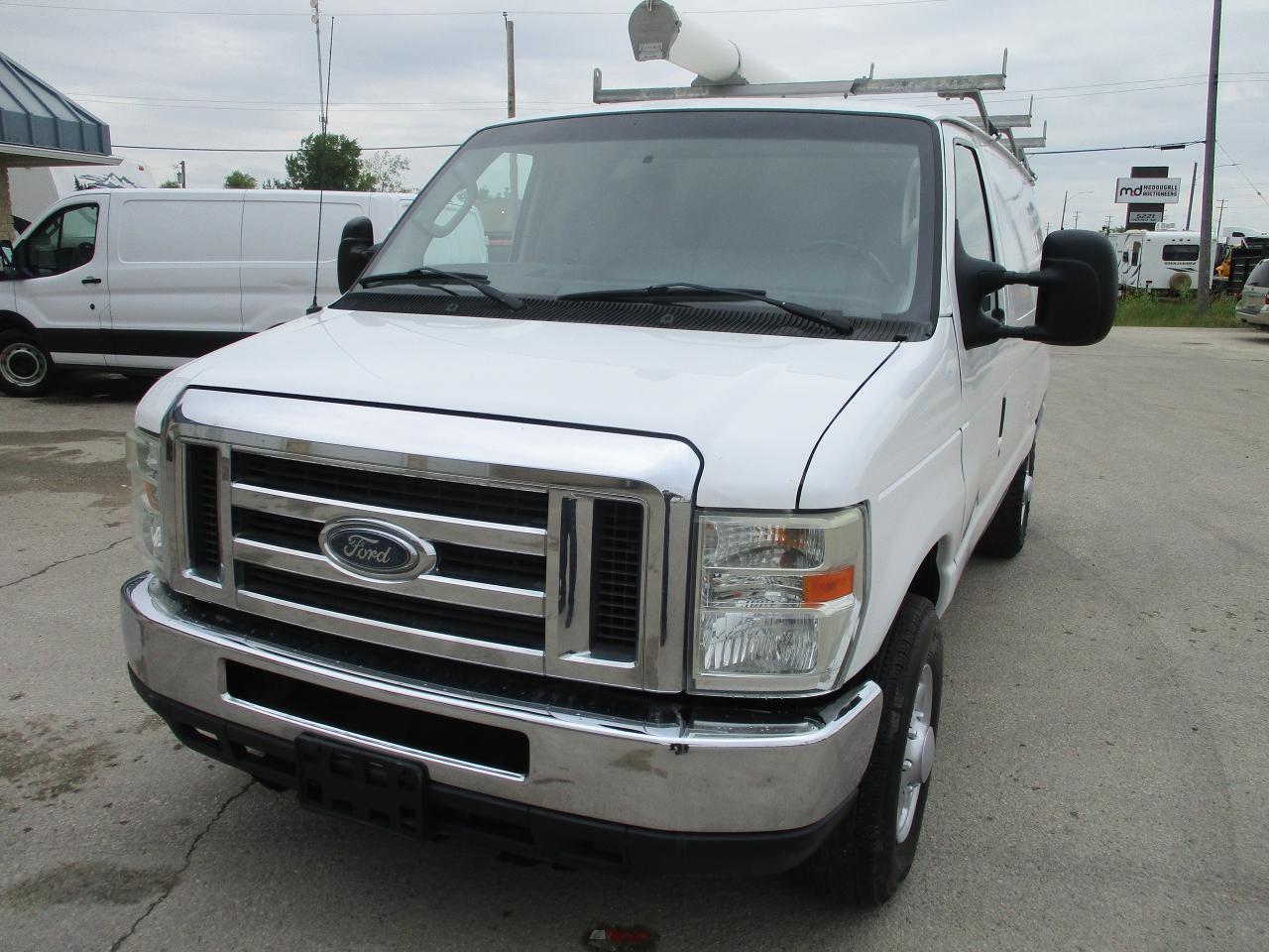 2012 Ford Econoline Commercial - Photo #2