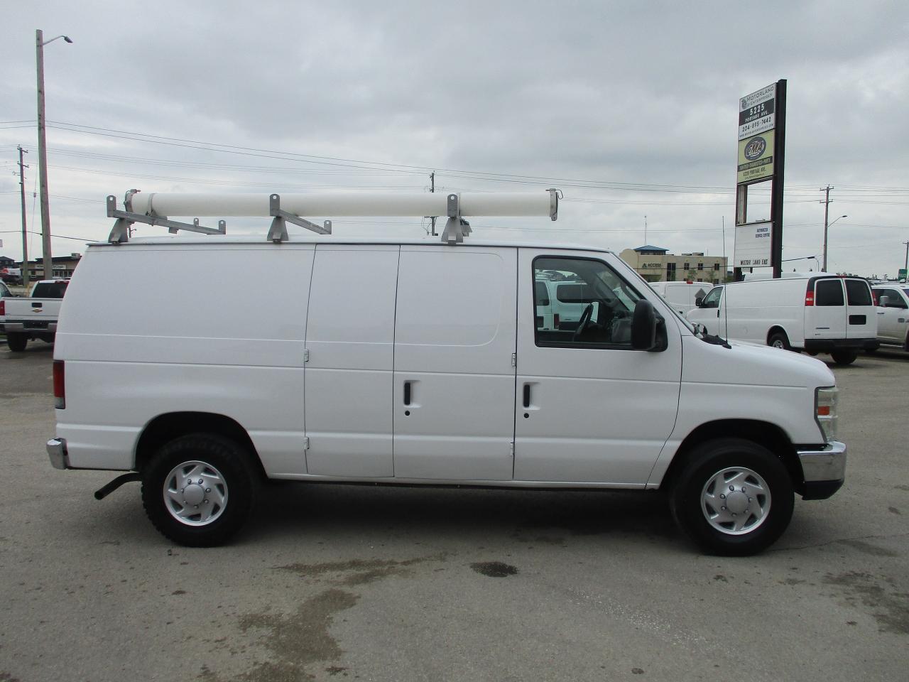 2012 Ford Econoline Commercial - Photo #4