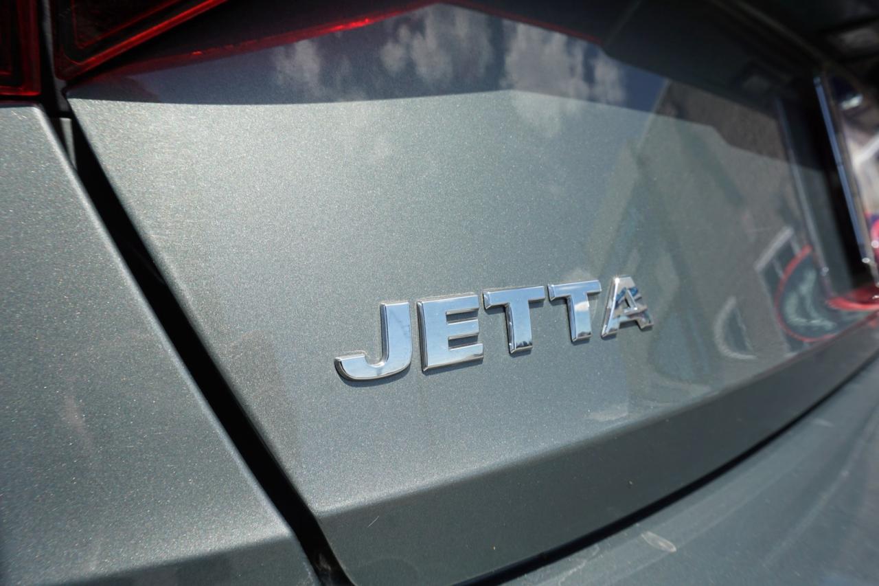 2019 Volkswagen Jetta 1.4T CERTIFIED *SERVICE RECORDS* CAMERA BLUETOOTH LEATHER HEATED SEATS SUNROOF CRUISE ALLOYS - Photo #30