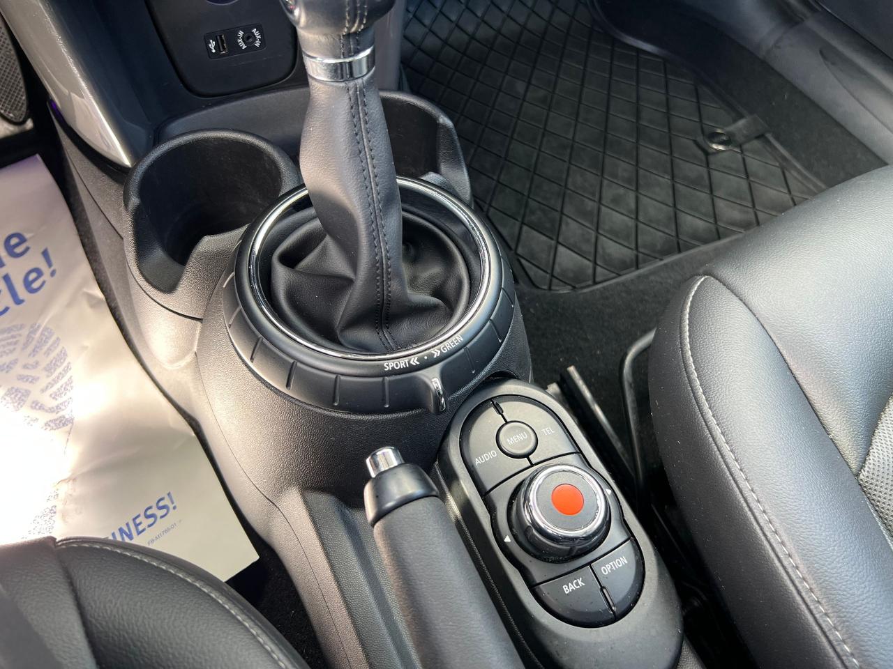2016 MINI Cooper Automatic - Photo #10
