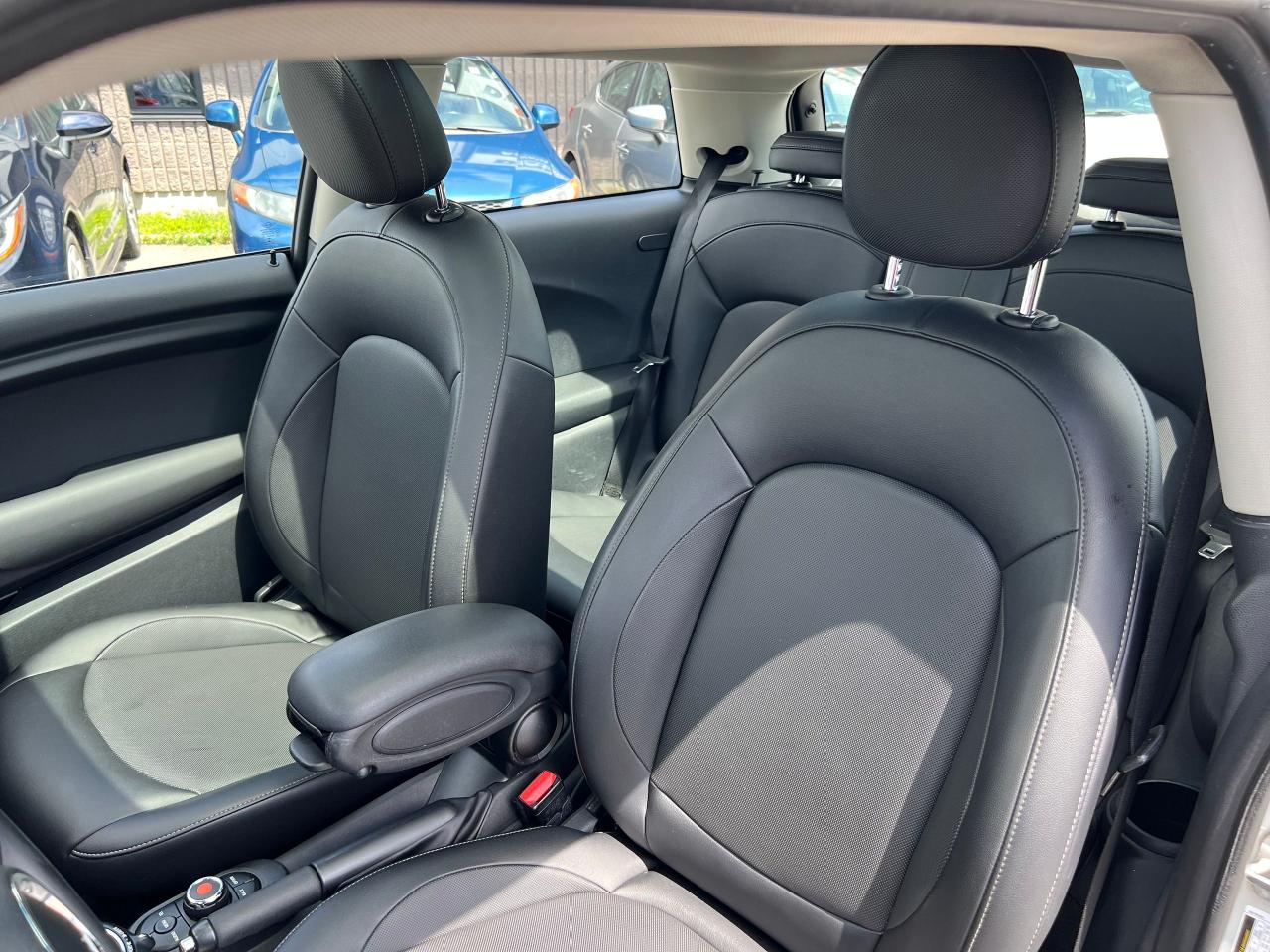 2016 MINI Cooper Automatic - Photo #12