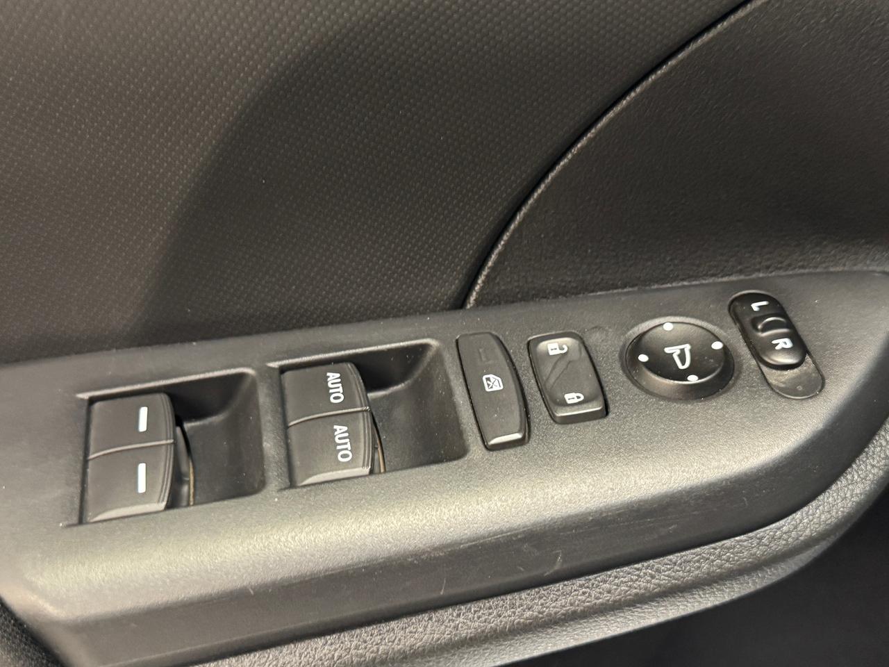 2019 Honda Civic LX+New Tires+Brakes+Camera+Adaptive Cruise+LKA Photo