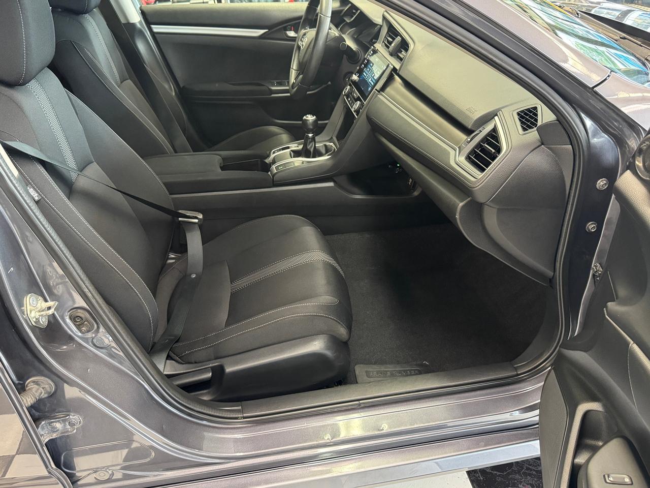 2019 Honda Civic LX+New Tires+Brakes+Camera+Adaptive Cruise+LKA Photo