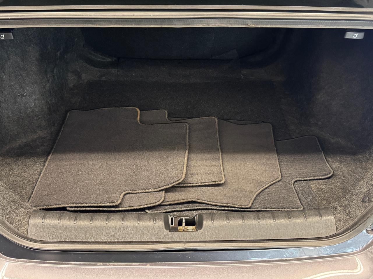 2019 Honda Civic LX+New Tires+Brakes+Camera+Adaptive Cruise+LKA Photo