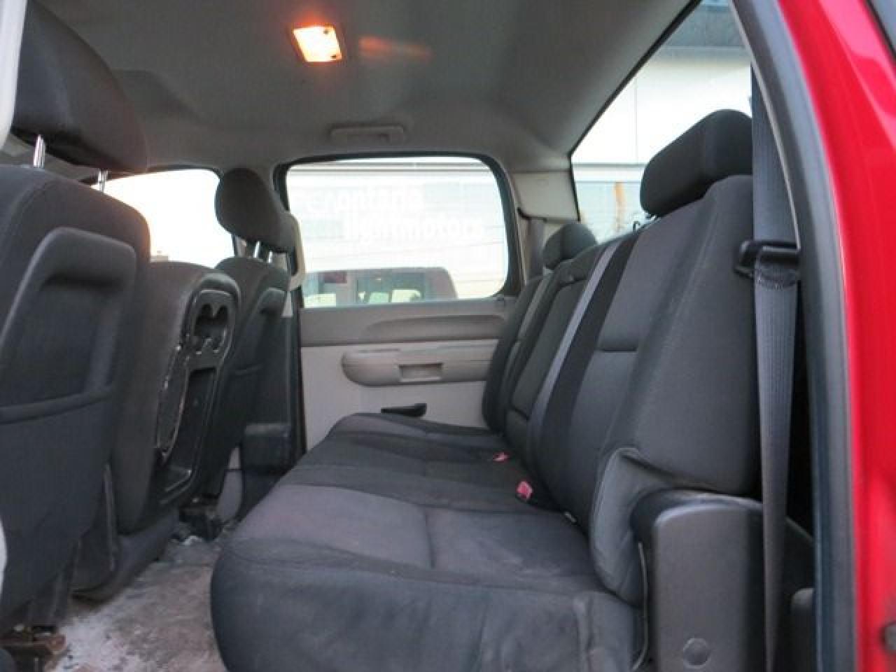 2013 Chevrolet Silverado 1500 LOW KM, AS TRADED SPECIAL, ONLY 94,000KM - Photo #10