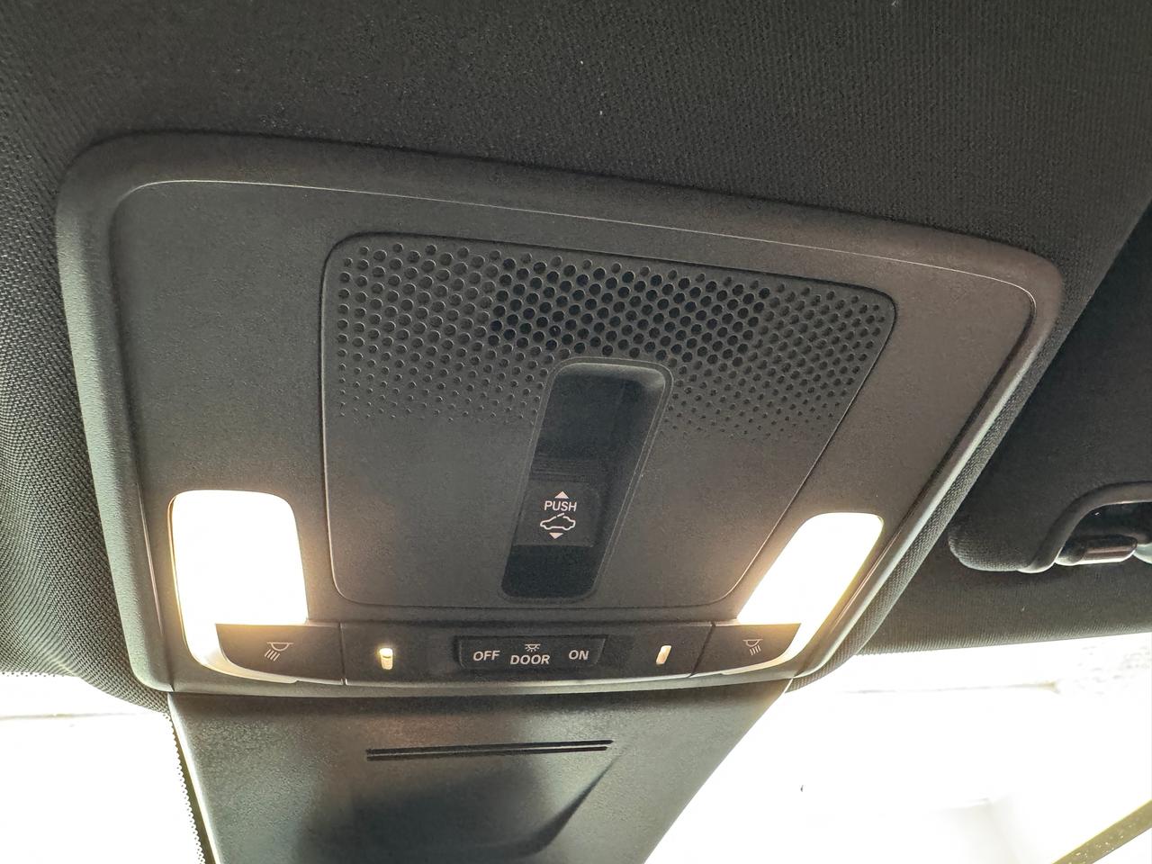 2022 Honda Civic SPORT+Roof+ONE OWNER+CLEAN CARFAX+ACCIDENT FREE Photo