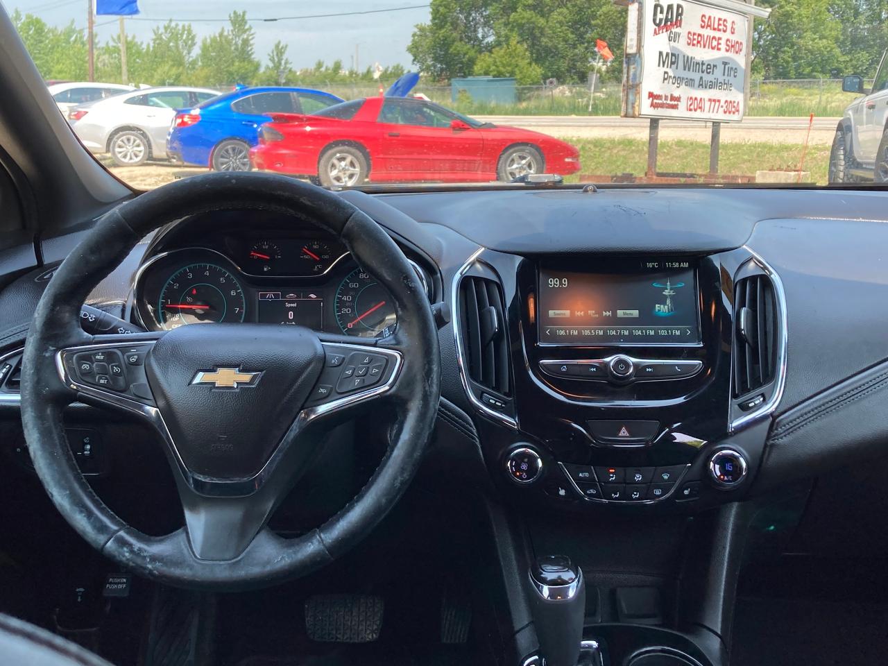2018 Chevrolet Cruze Premier - Photo #17