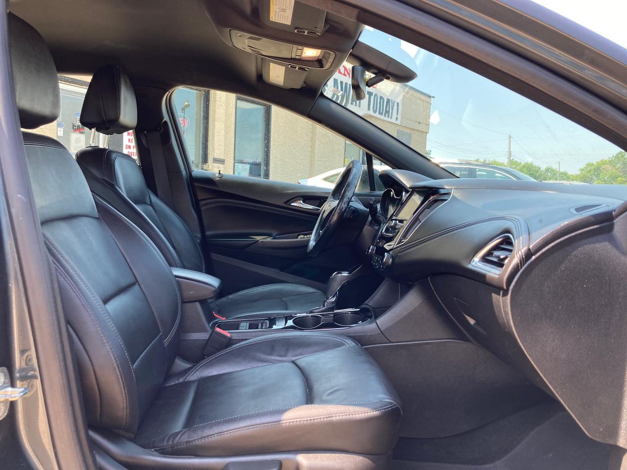 2018 Chevrolet Cruze Premier - Photo #13