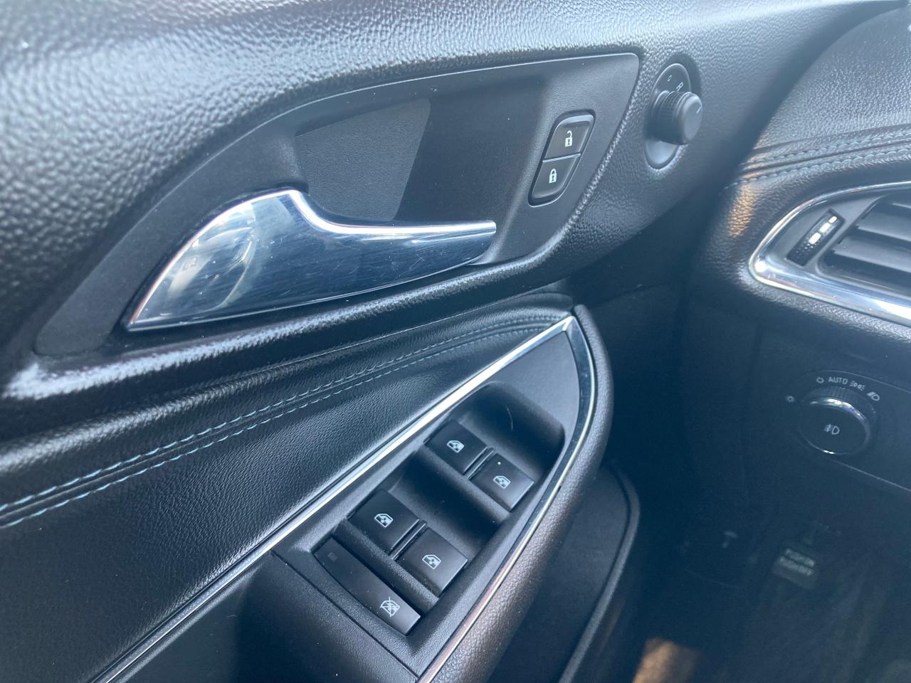 2018 Chevrolet Cruze Premier - Photo #23