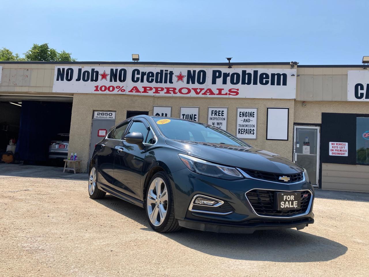 2018 Chevrolet Cruze Premier - Photo #2