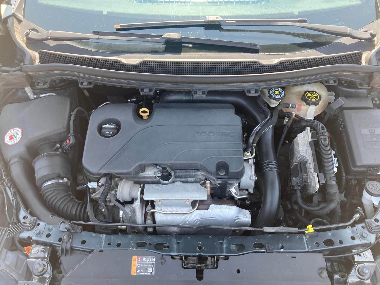 2018 Chevrolet Cruze Premier - Photo #21
