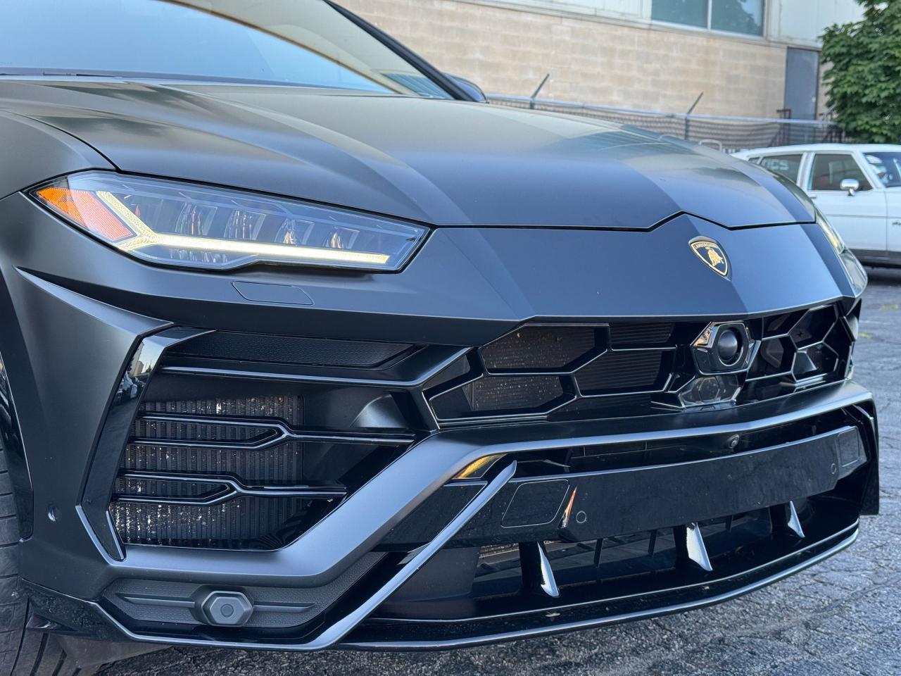 2022 Lamborghini Urus Base **WRAPPED MATTE BLACK**BLUE ELEOS PAINT** - Photo #11