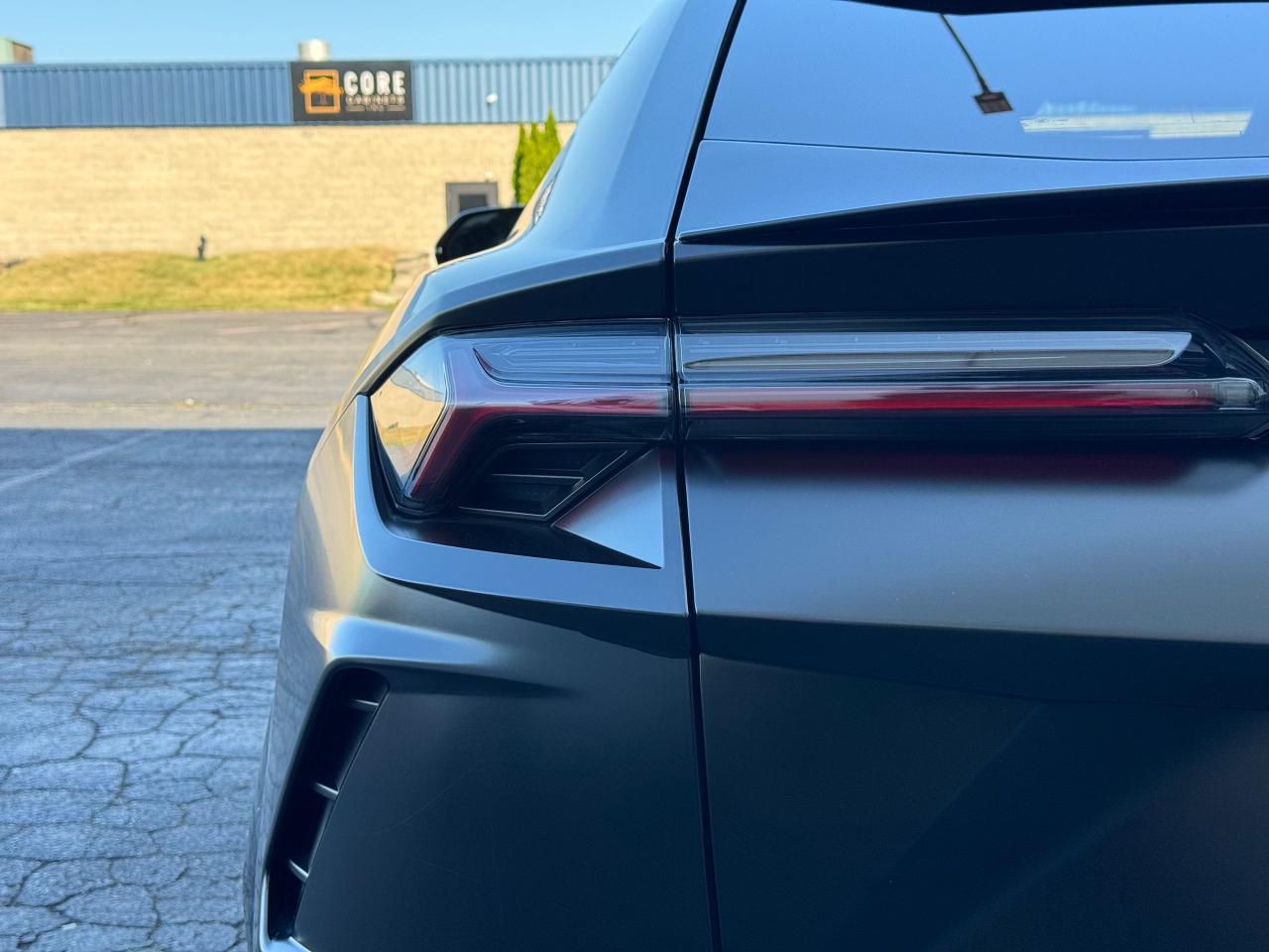 2022 Lamborghini Urus Base **WRAPPED MATTE BLACK**BLUE ELEOS PAINT** - Photo #17