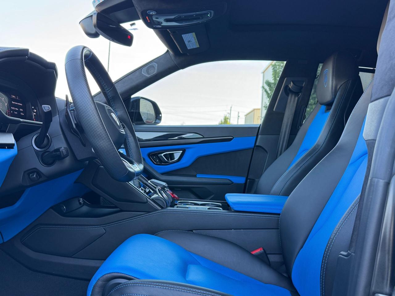 2022 Lamborghini Urus Base **WRAPPED MATTE BLACK**BLUE ELEOS PAINT** - Photo #28