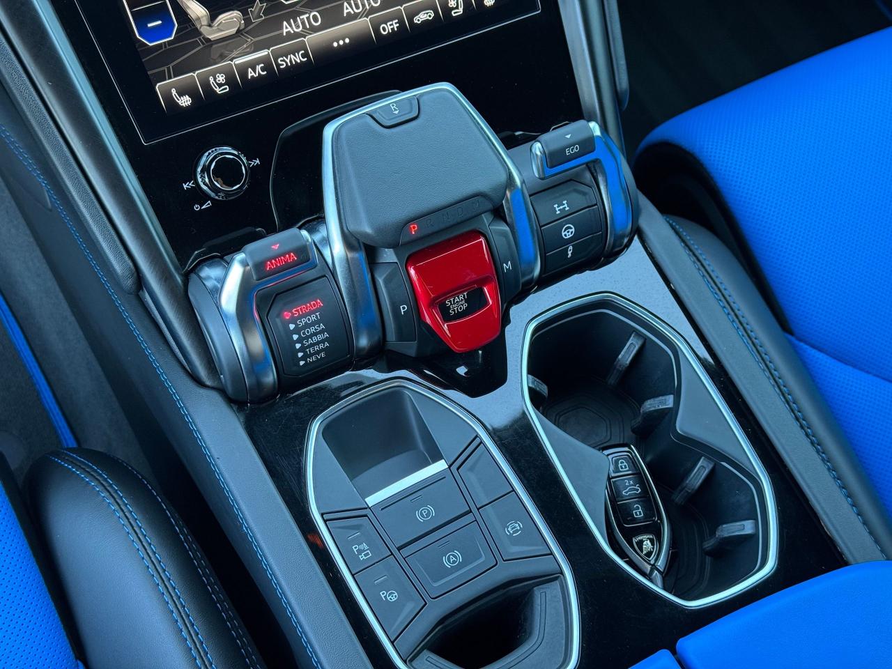 2022 Lamborghini Urus Base **WRAPPED MATTE BLACK**BLUE ELEOS PAINT** - Photo #36