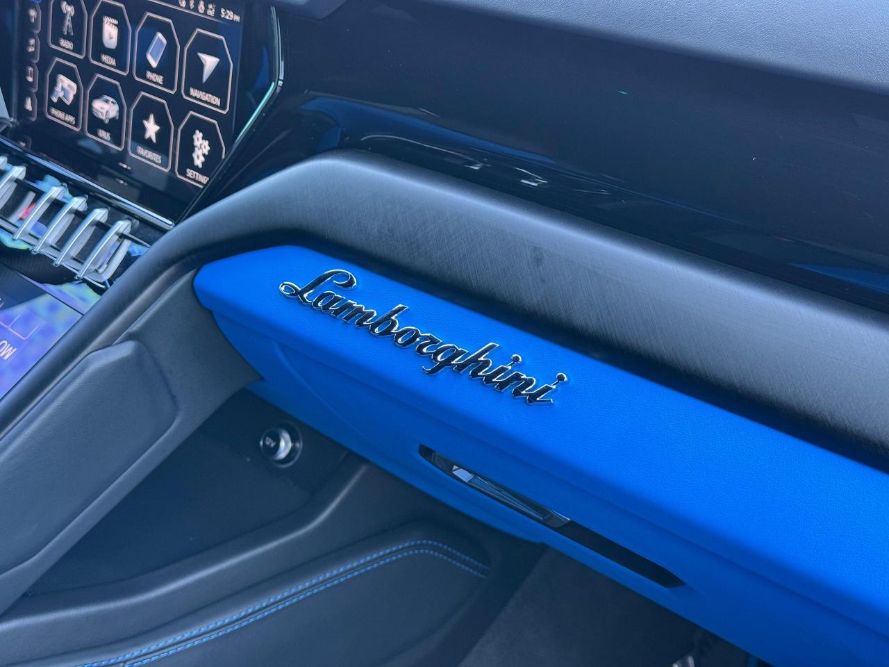 2022 Lamborghini Urus Base **WRAPPED MATTE BLACK**BLUE ELEOS PAINT** - Photo #37