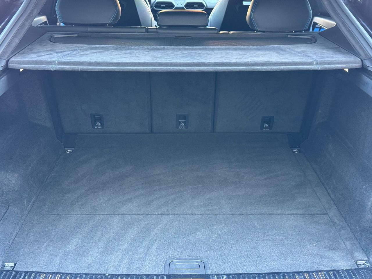 2022 Lamborghini Urus Base **WRAPPED MATTE BLACK**BLUE ELEOS PAINT** - Photo #47