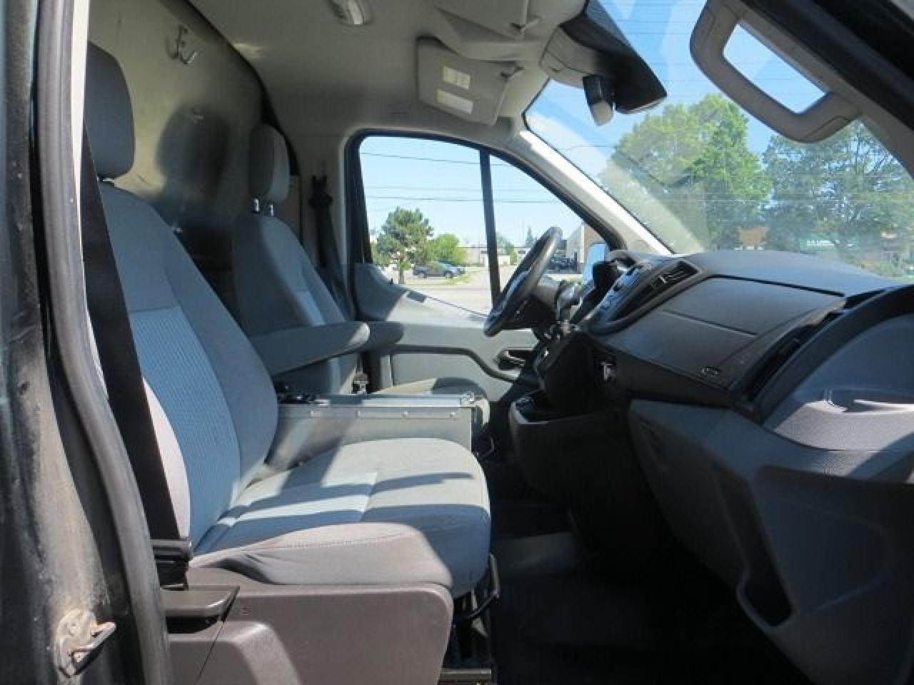 2018 Ford Transit CERTIFIED, RACKS, SHELVES, BTOOTH, REAR CAMERA - Photo #9