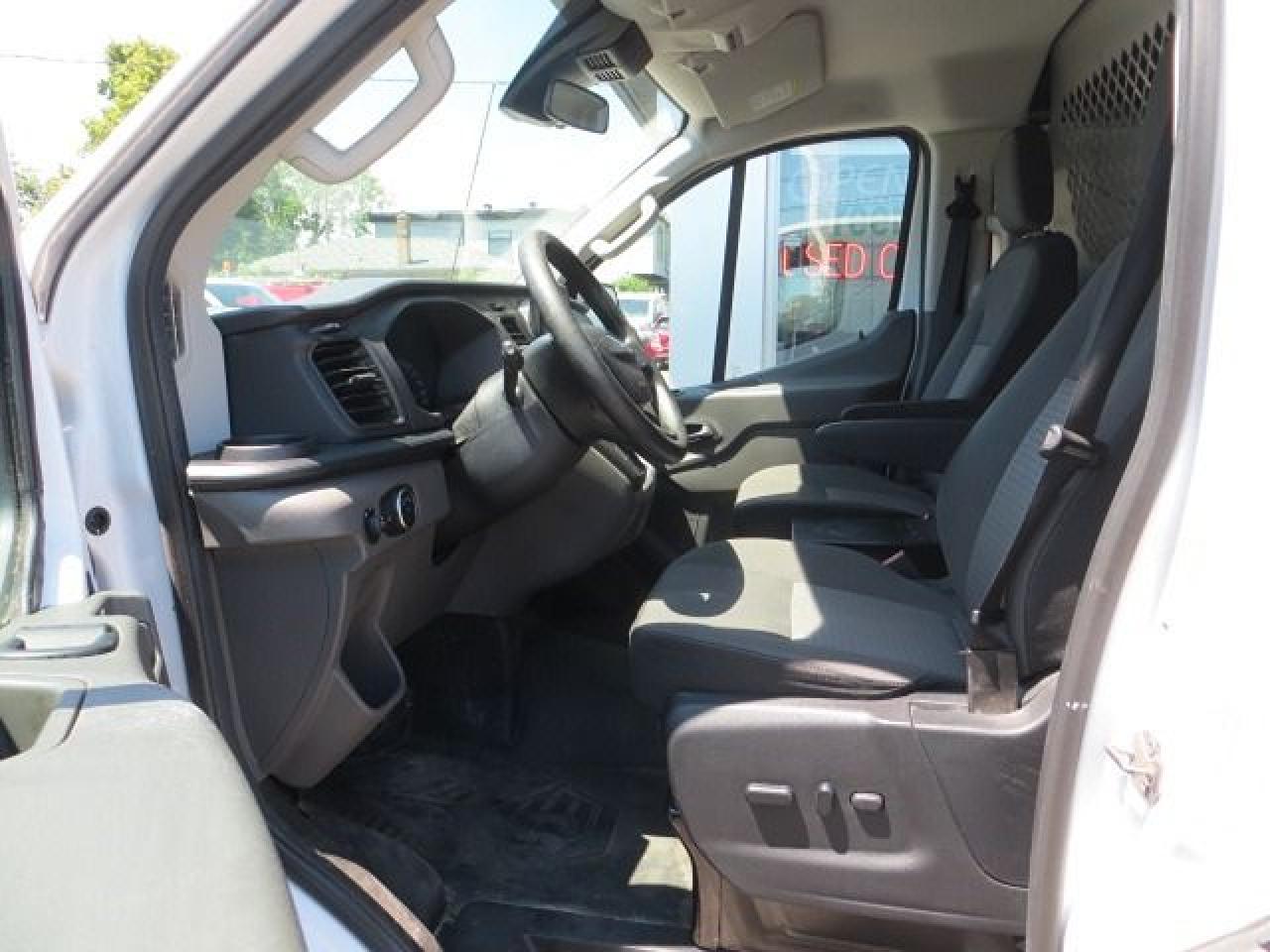 2020 Ford Transit Cargo Van CERTIFIED, SHELVES,DIVIDER, REAR CAMERA, LIKE NEW - Photo #8