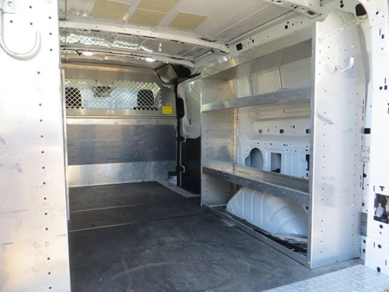 2020 Ford Transit Cargo Van CERTIFIED, SHELVES,DIVIDER, REAR CAMERA, LIKE NEW - Photo #18