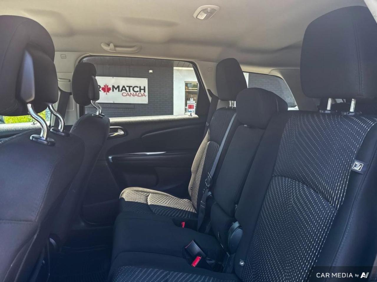 2020 Dodge Journey SE / 7 PASS / DUAL CLIMATE / AC / AUTO / CD PLAYER - Photo #10