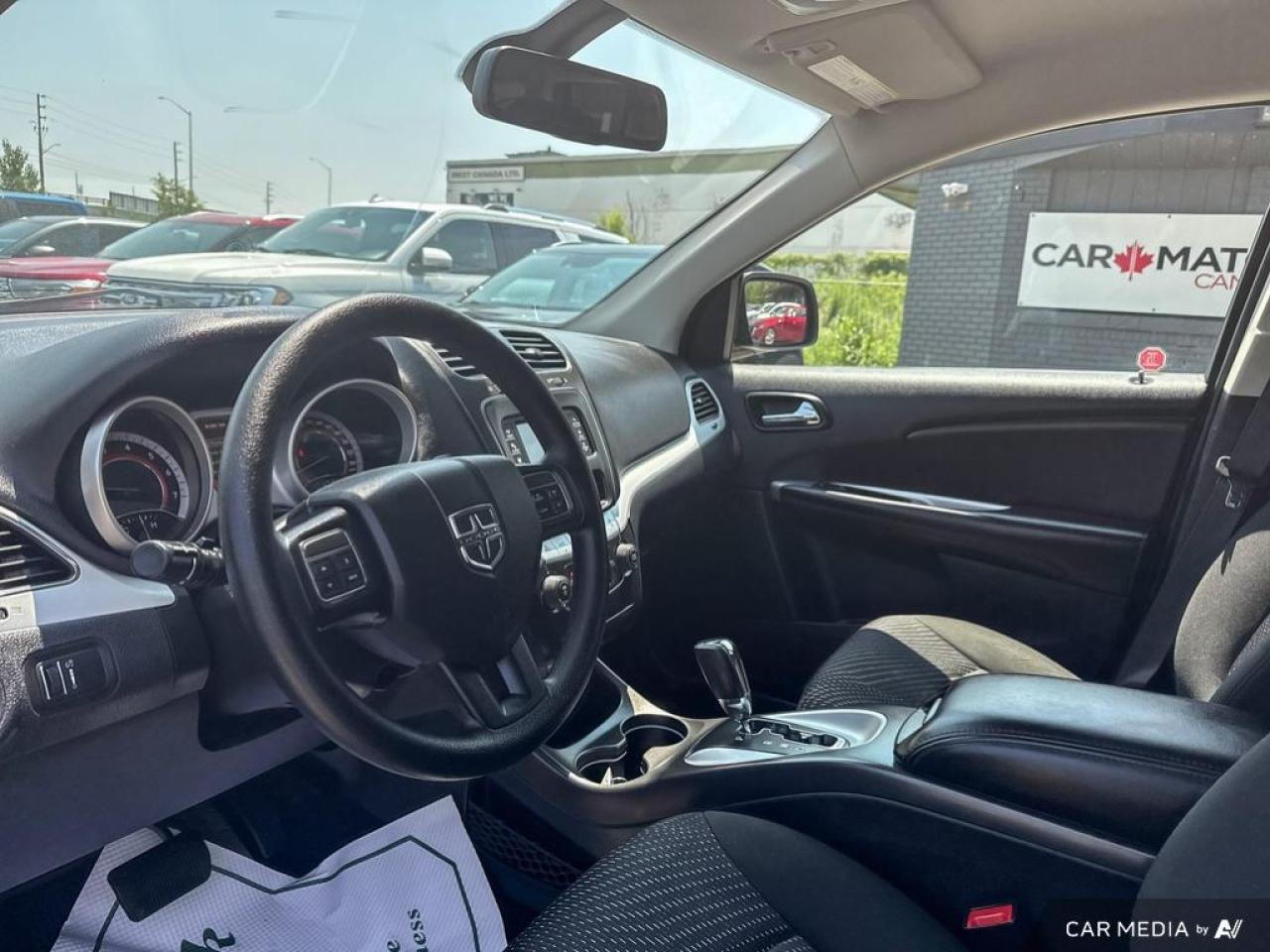 2020 Dodge Journey SE / 7 PASS / DUAL CLIMATE / AC / AUTO / CD PLAYER - Photo #8