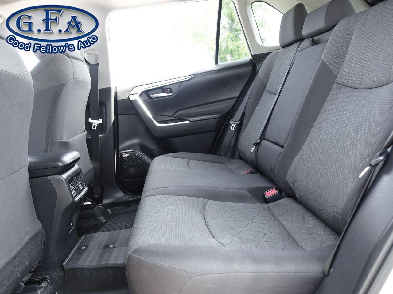 2021 Toyota RAV4 XLE MODEL, AWD, SUNROOF, REARVIEW CAMERA, HEATED S Photo9
