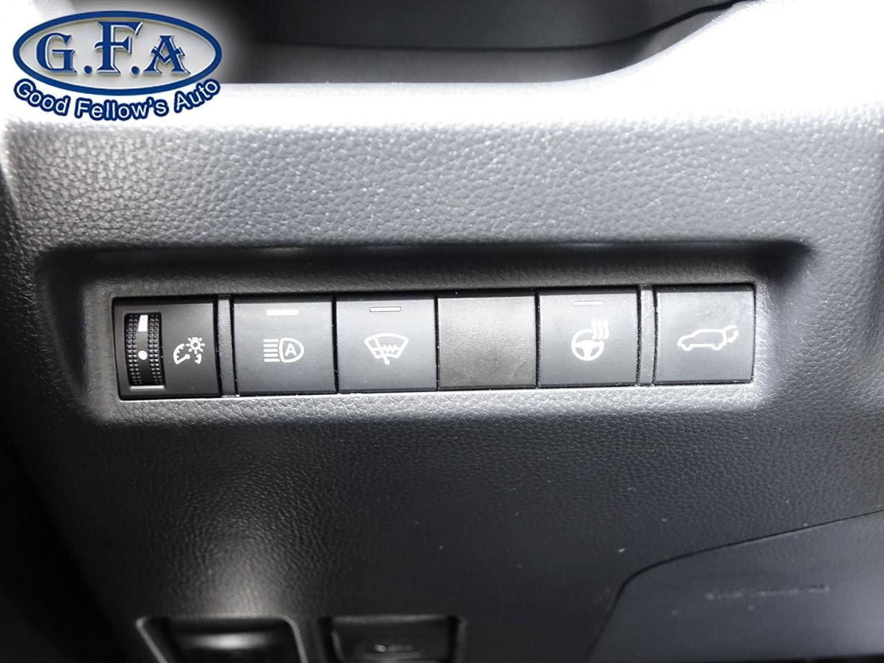 2021 Toyota RAV4 XLE MODEL, AWD, SUNROOF, REARVIEW CAMERA, HEATED S Photo21