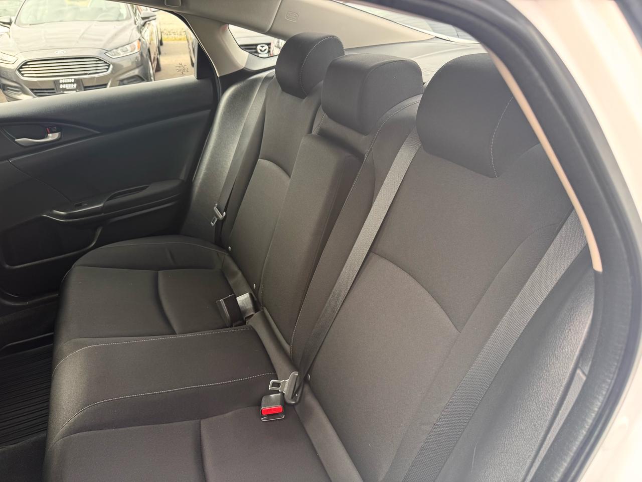 2018 Honda Civic LX FINANCING AVAILABLE Photo14