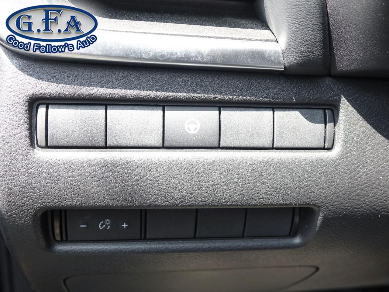 2021 Nissan Rogue SV MODEL, AWD, PANORAMIC ROOF, REARVIEW CAMERA, HE - Photo #18