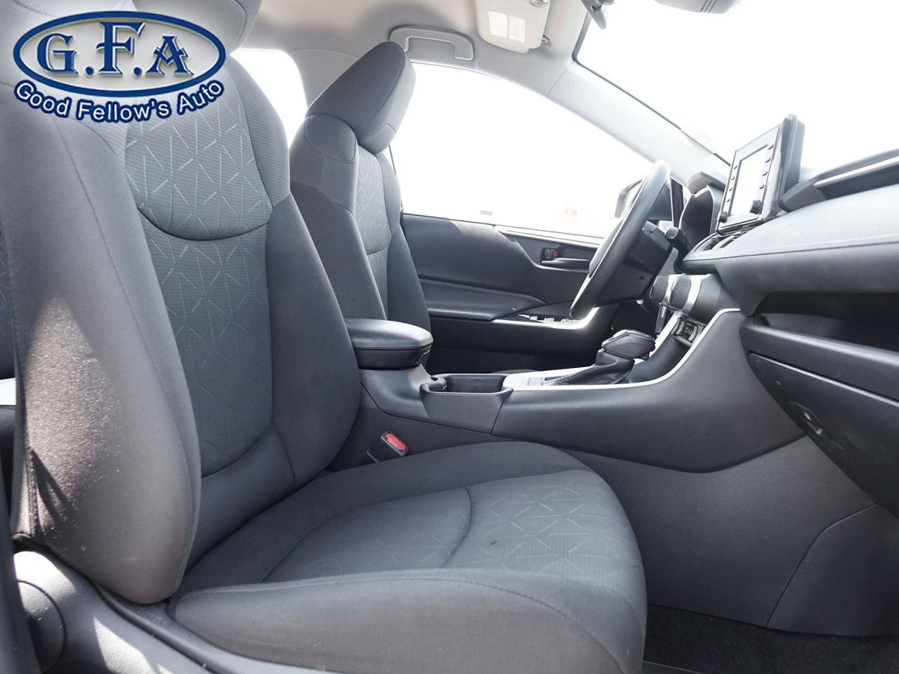 2022 Toyota RAV4 LE MODEL, AWD, REARVIEW CAMERA, HEATED SEATS, LANE - Photo #9