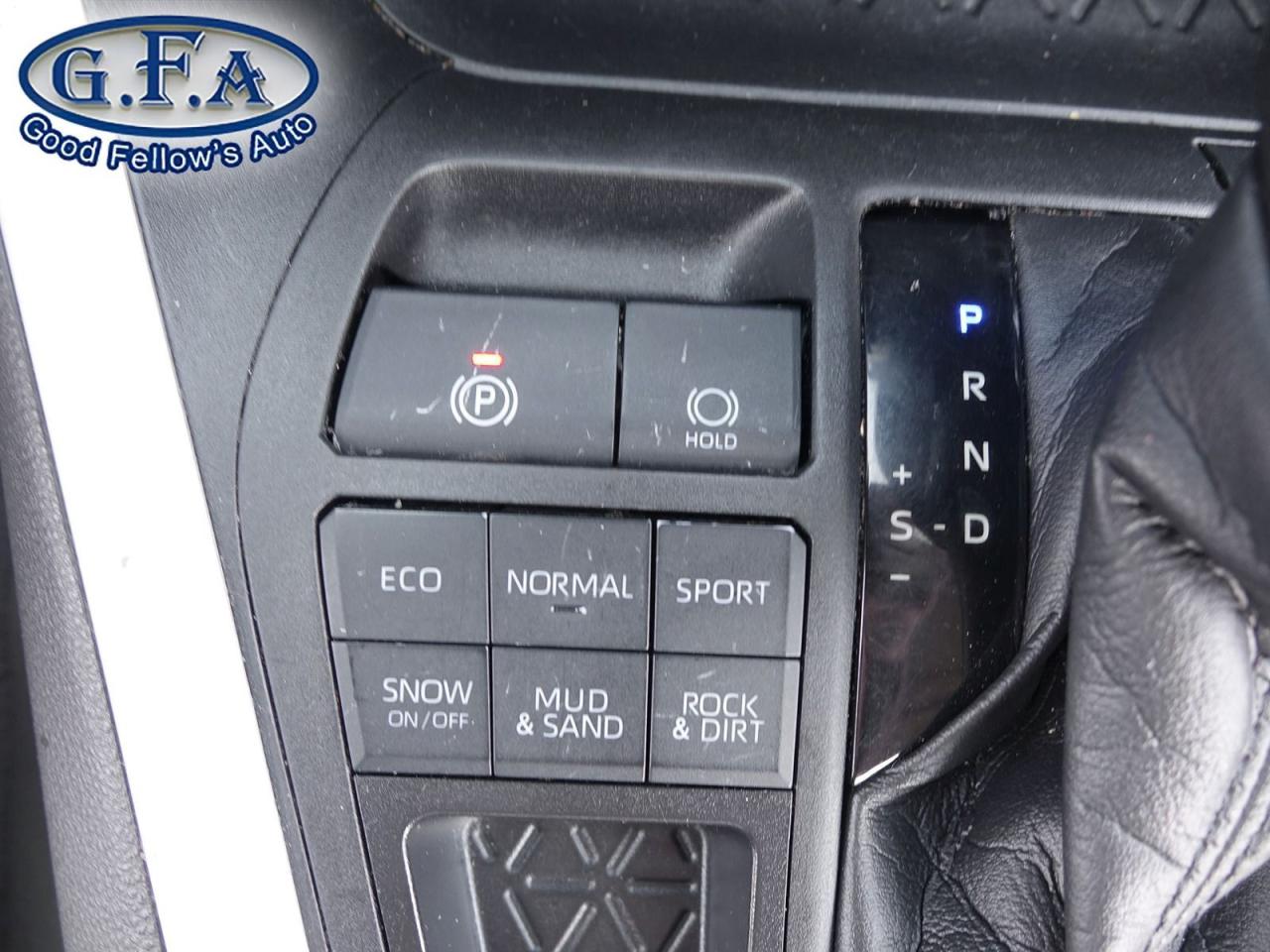 2021 Toyota RAV4 XLE MODEL, AWD, SUNROOF, REARVIEW CAMERA, HEATED S - Photo #16