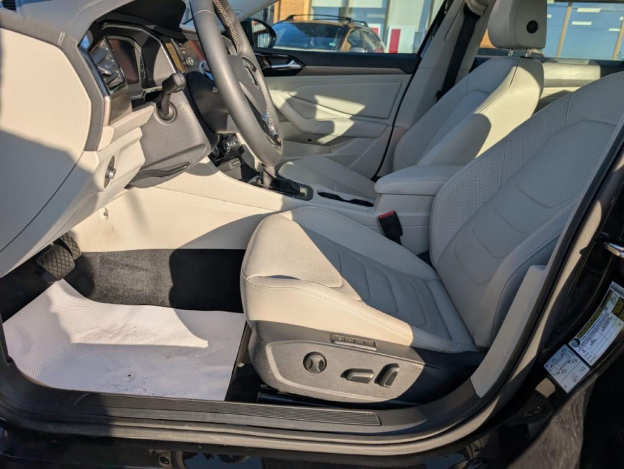 2021 Volkswagen Jetta SEL*PREMIUM*EXECLINE*NAV*LEATHER *PANOROOF *CARPLA - Photo #22