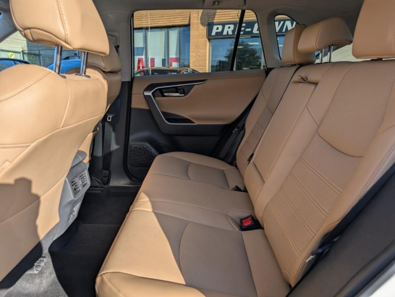 2021 Toyota RAV4 LIMITED  - Photo #23