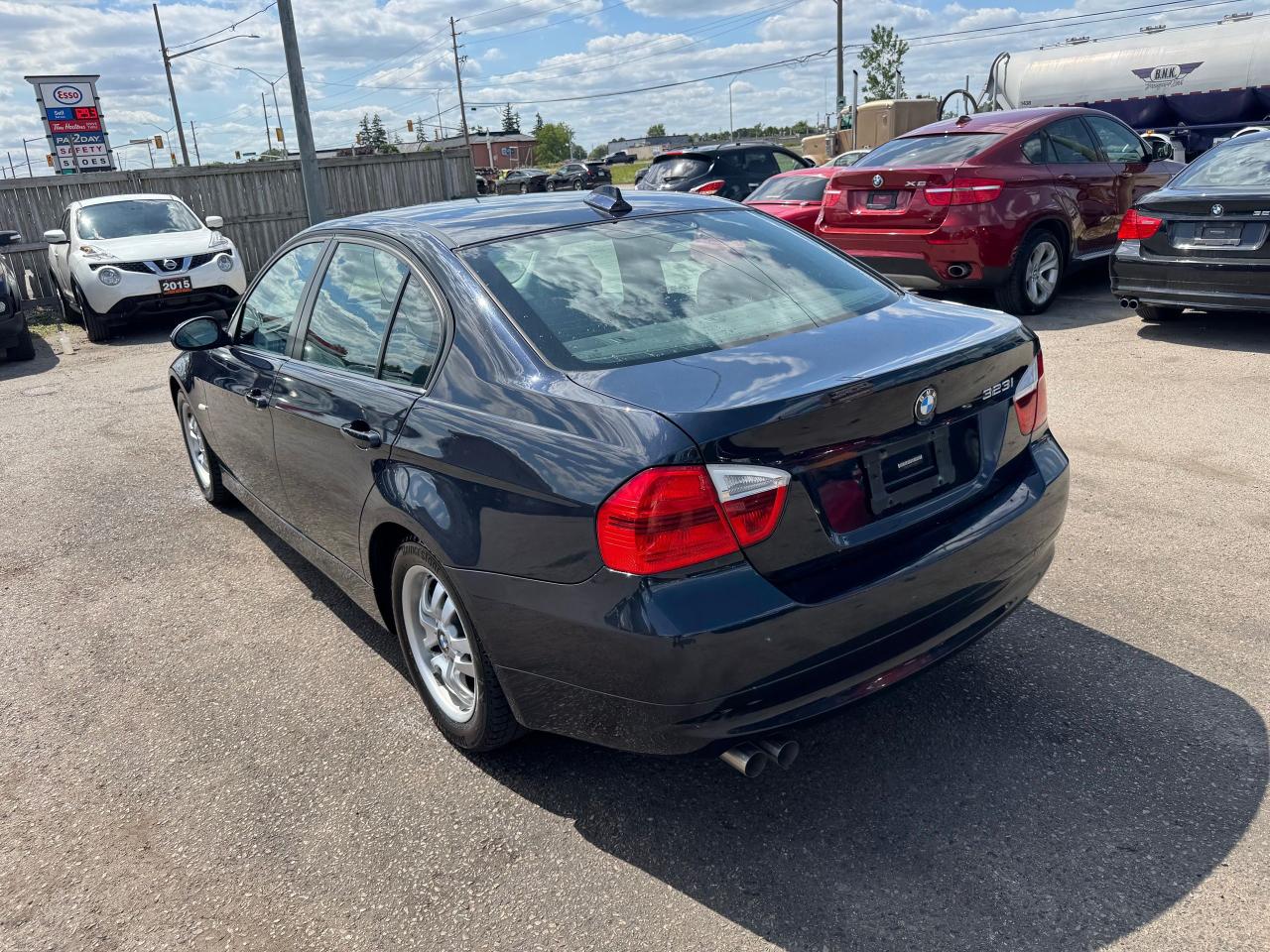2007 BMW 3 Series 323i, SEDAN, ONLY 97,000KMS, LOW KMS, CERTIFIED - Photo #3