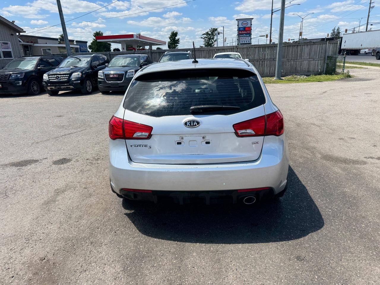 2011 Kia Forte5 SX, AUTO, HATCH, ONLY 65KMS, CERTIFIED - Photo #4